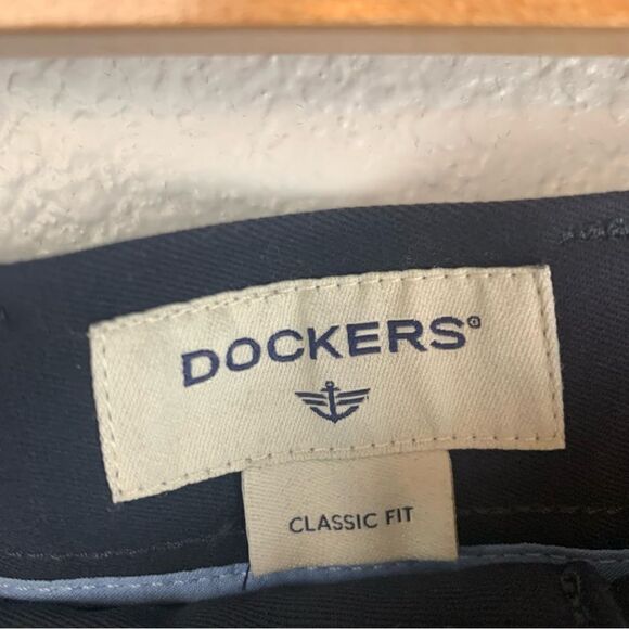 Dockers Navy The Best Pressed Classic Fit Signature Khaki Pants - Picture 3 of 5